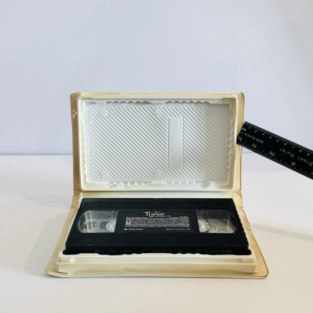 Disney's The Tigger Movie On VHS Clam‎ Shell Case 19946